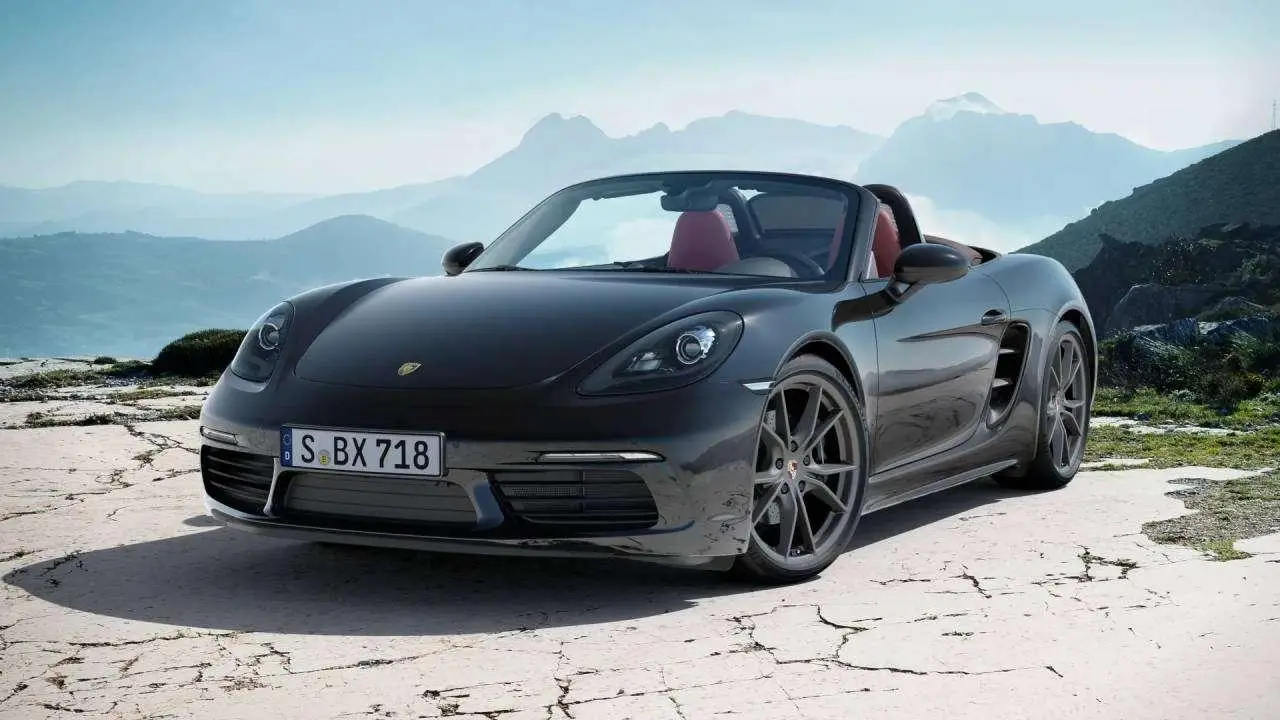 Photo 1 : Porsche Boxster 2022 Petrol