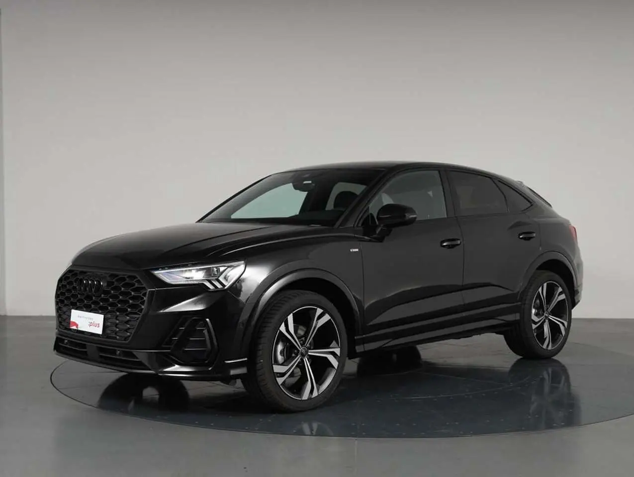 Photo 1 : Audi Q3 2024 Diesel