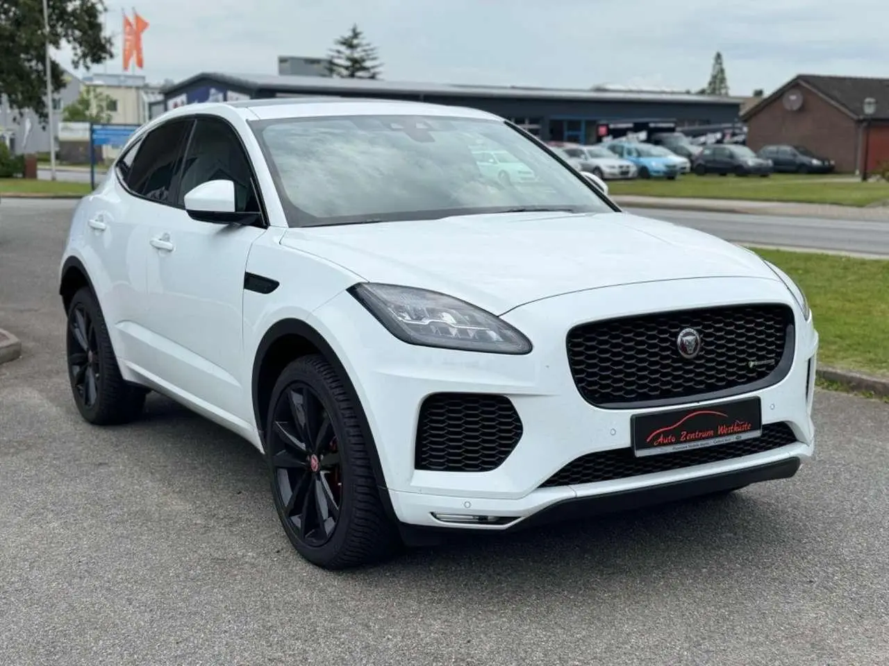 Photo 1 : Jaguar E-pace 2019 Essence