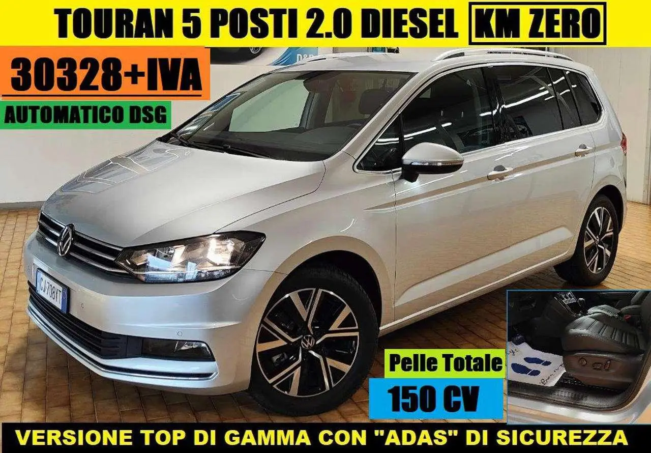 Photo 1 : Volkswagen Touran 2022 Diesel