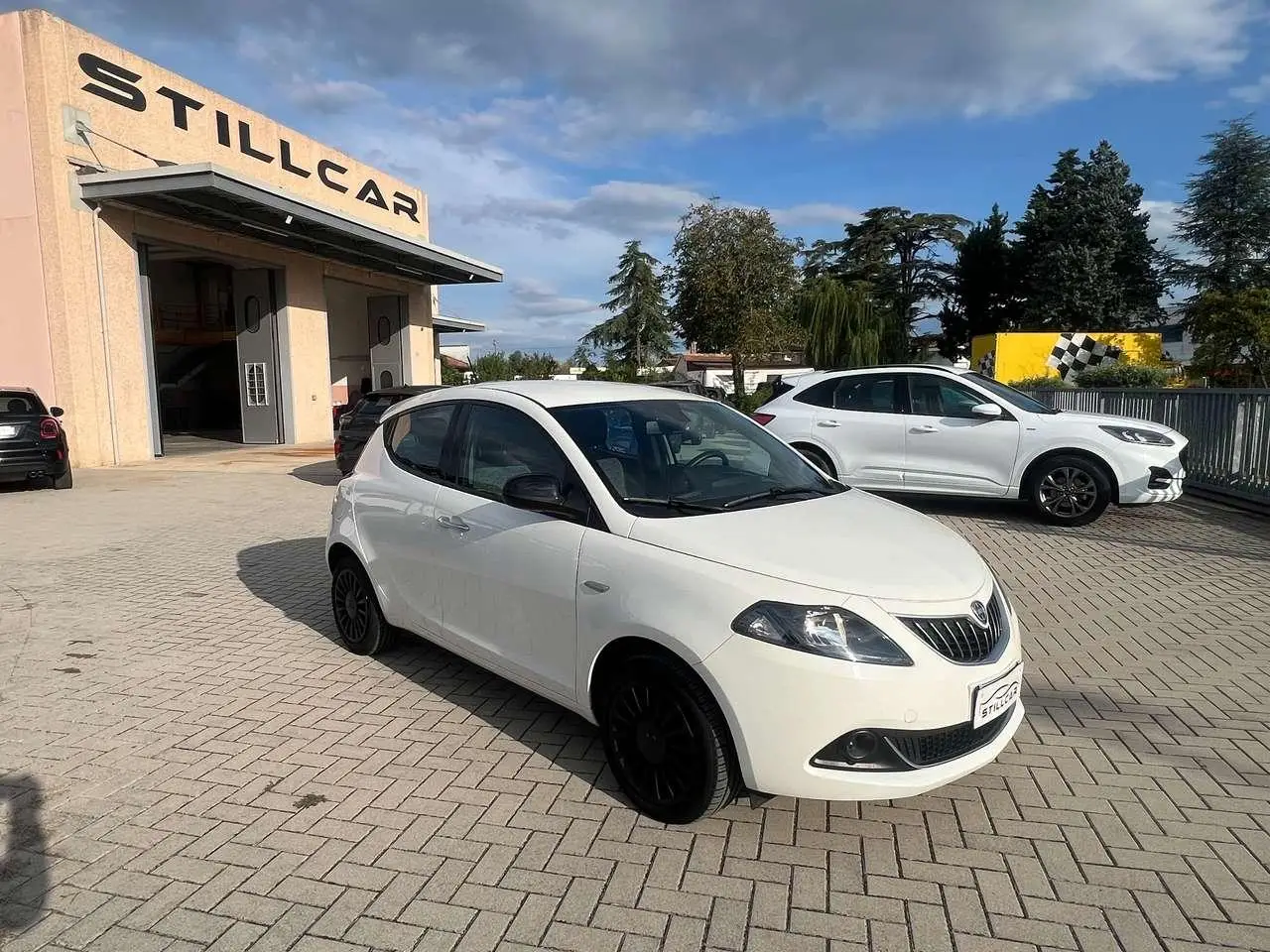 Photo 1 : Lancia Ypsilon 2022 Hybrid