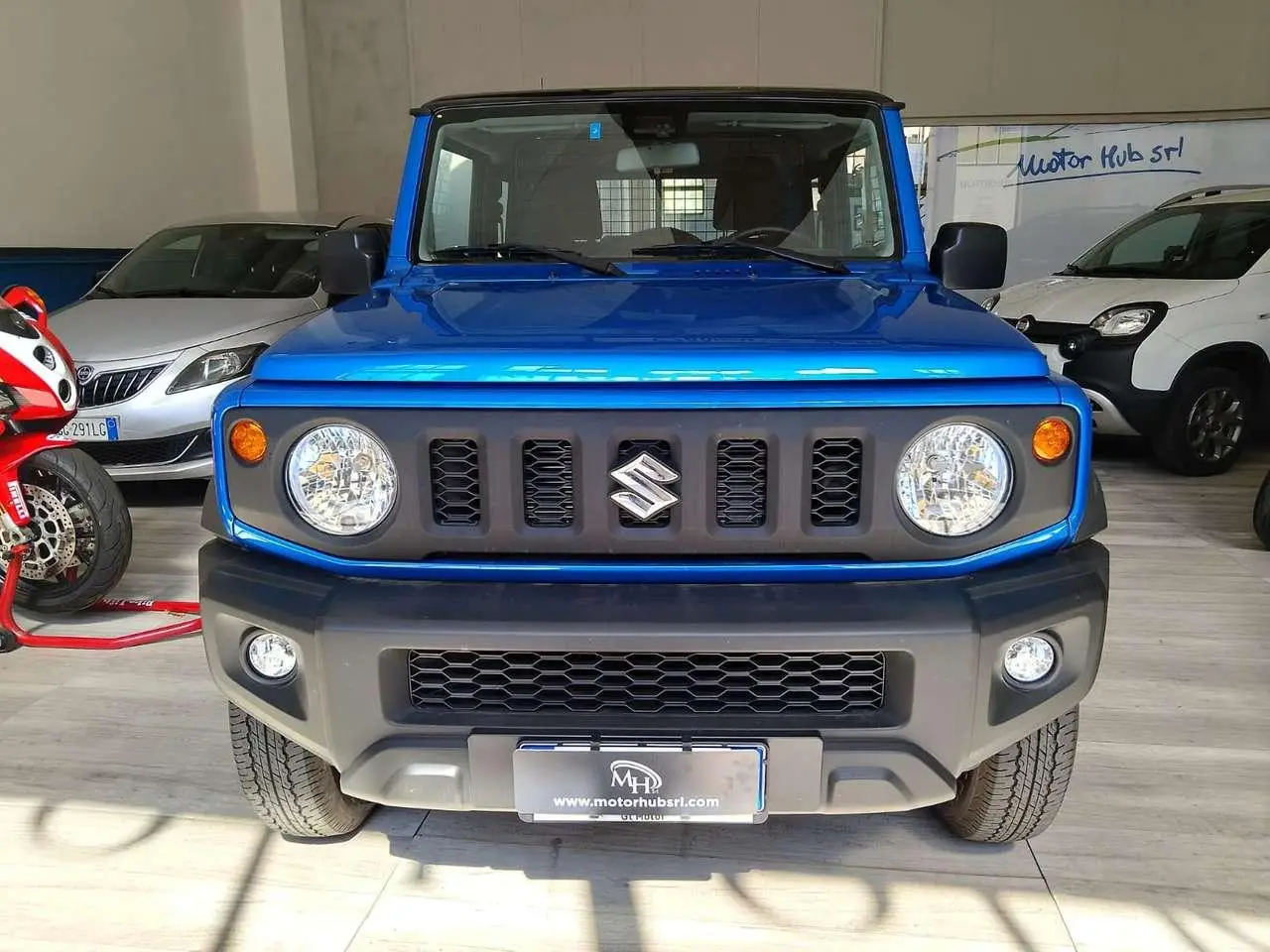 Photo 1 : Suzuki Jimny 2024 Essence