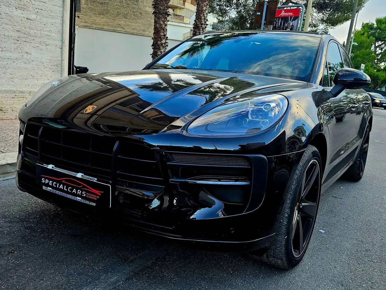 Photo 1 : Porsche Macan 2019 Petrol