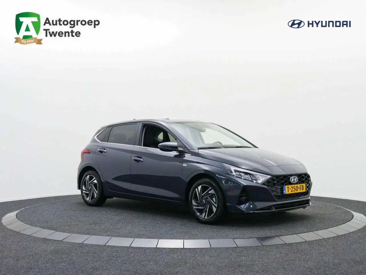 Photo 1 : Hyundai I20 2023 Petrol