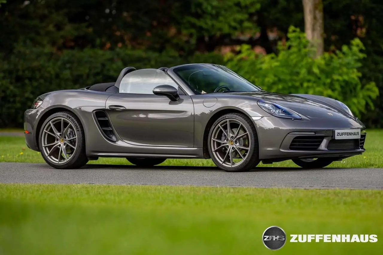 Photo 1 : Porsche Boxster 2020 Essence