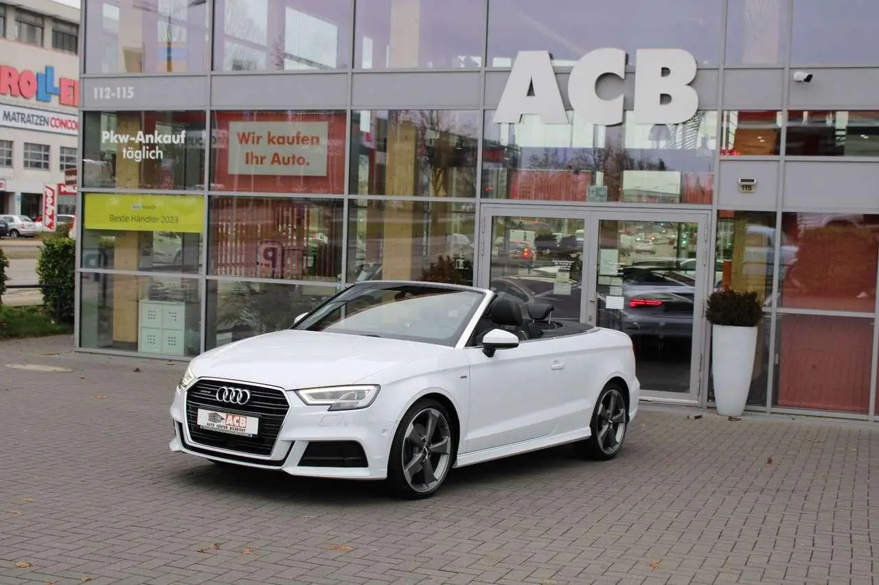 Photo 1 : Audi A3 2021 Essence