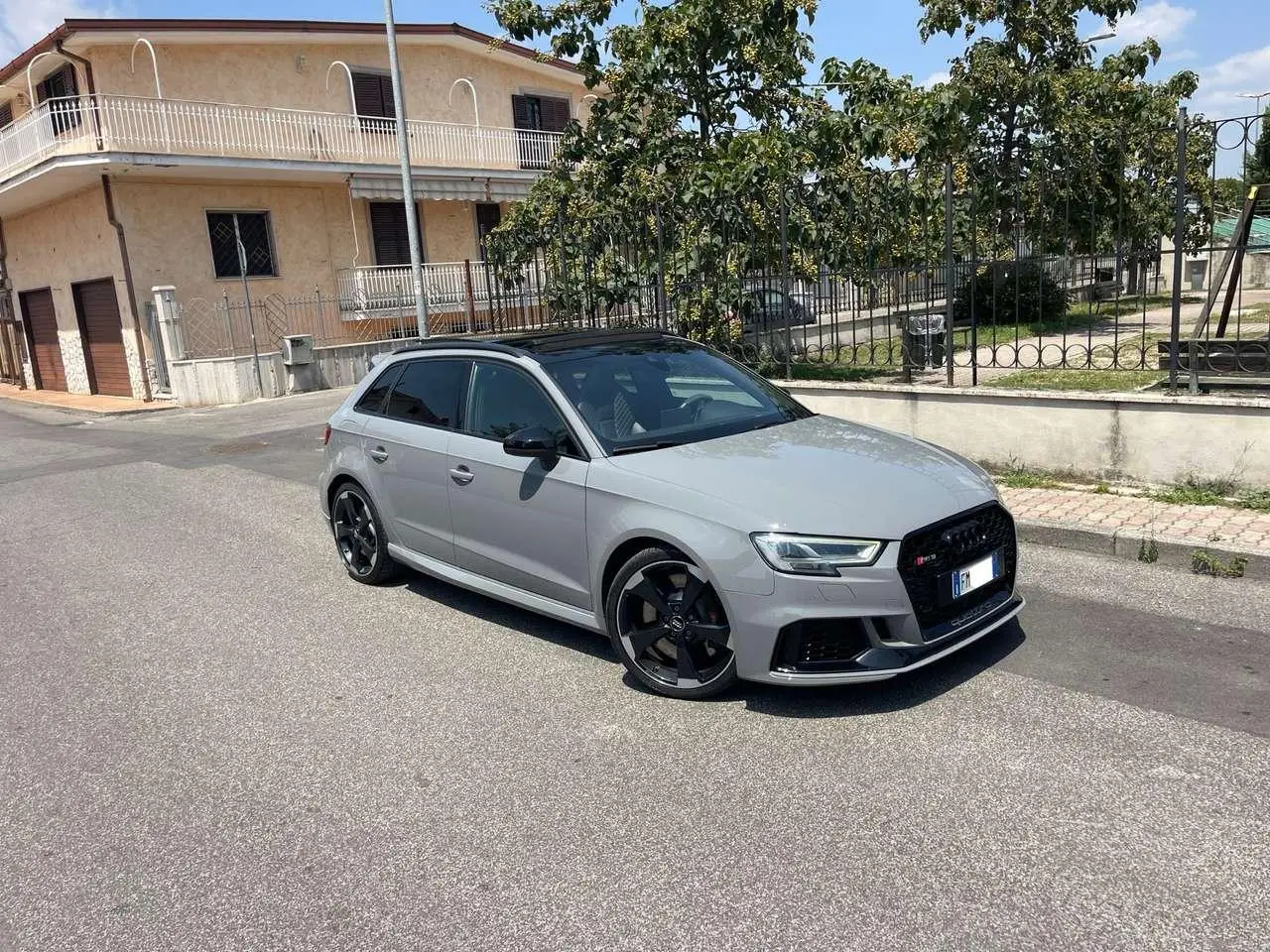 Photo 1 : Audi Rs3 2018 Petrol