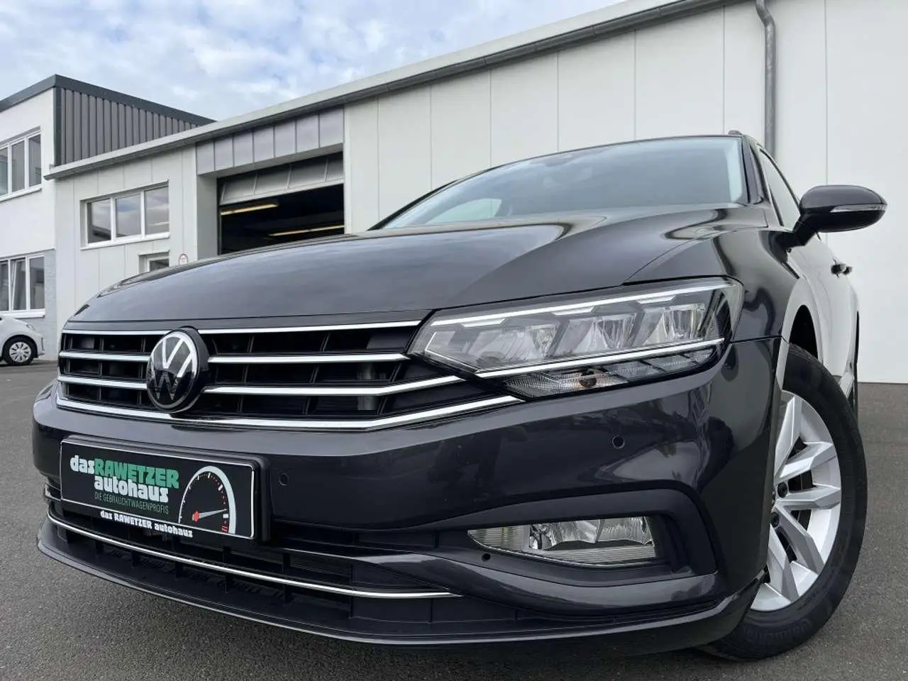 Photo 1 : Volkswagen Passat 2023 Diesel