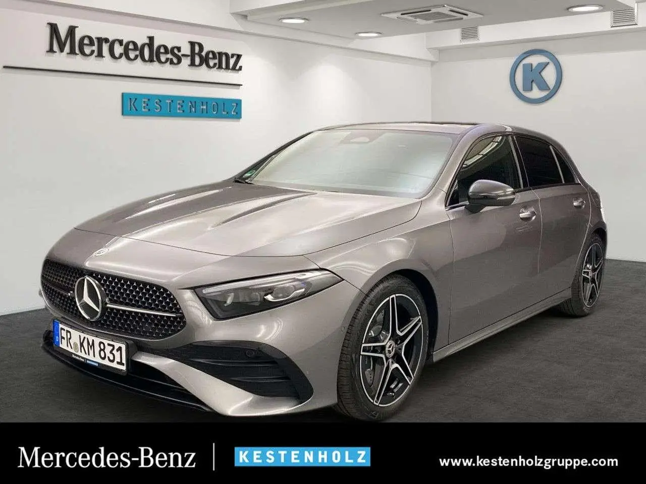 Photo 1 : Mercedes-benz Classe A 2024 Essence