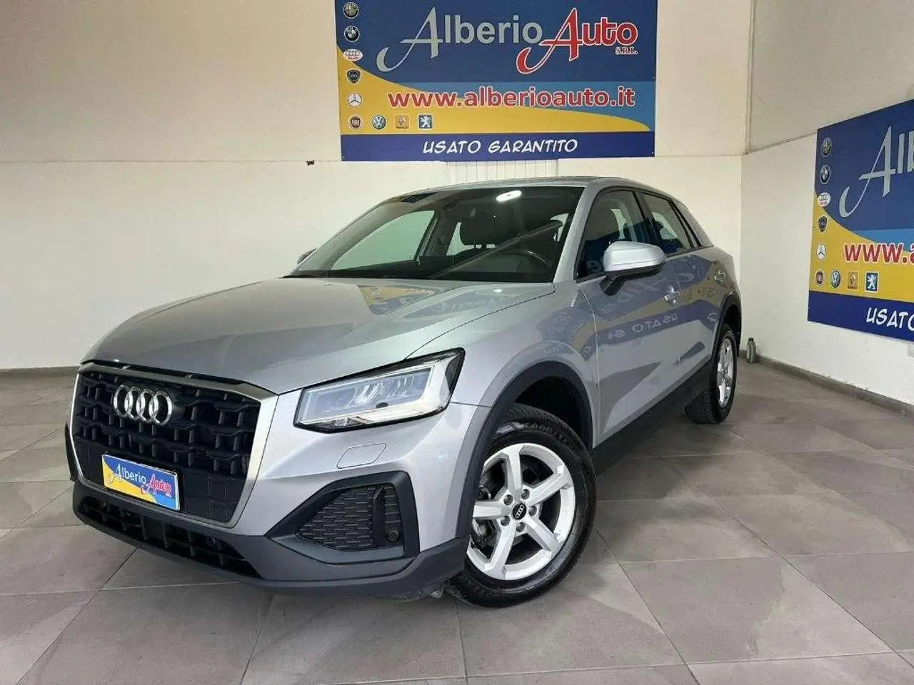 Photo 1 : Audi Q2 2022 Diesel