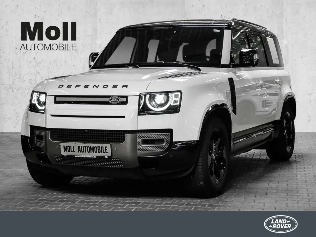 Photo 1 : Land Rover Defender 2023 Essence