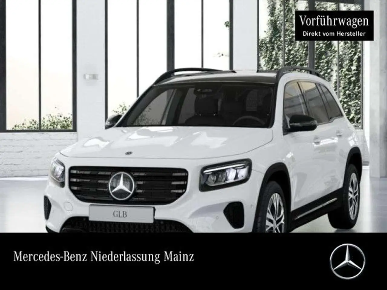 Photo 1 : Mercedes-benz Classe Glb 2024 Petrol