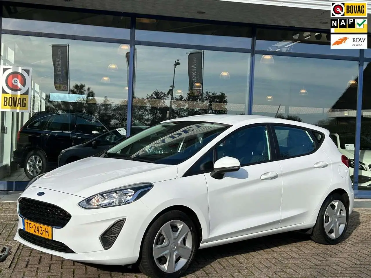 Photo 1 : Ford Fiesta 2018 Petrol