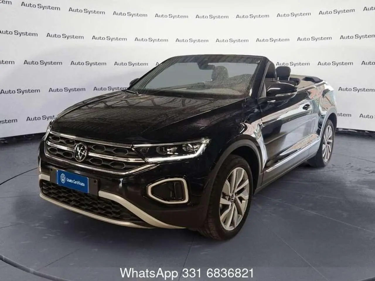 Photo 1 : Volkswagen T-roc 2023 Essence