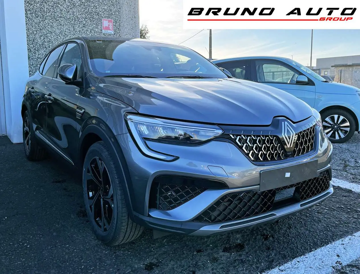 Photo 1 : Renault Arkana 2024 Hybride