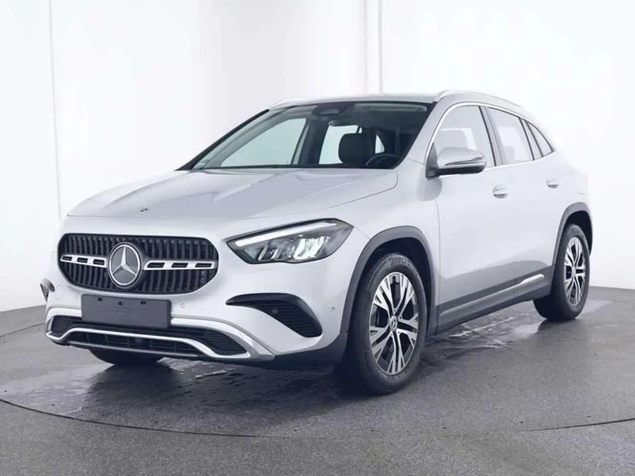 Photo 1 : Mercedes-benz Classe Gla 2023 Essence