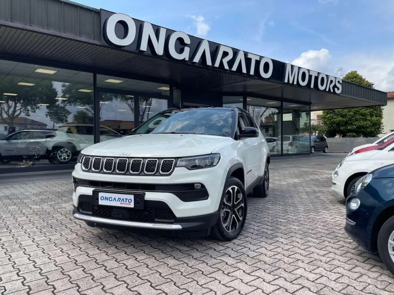 Photo 1 : Jeep Compass 2023 Hybrid