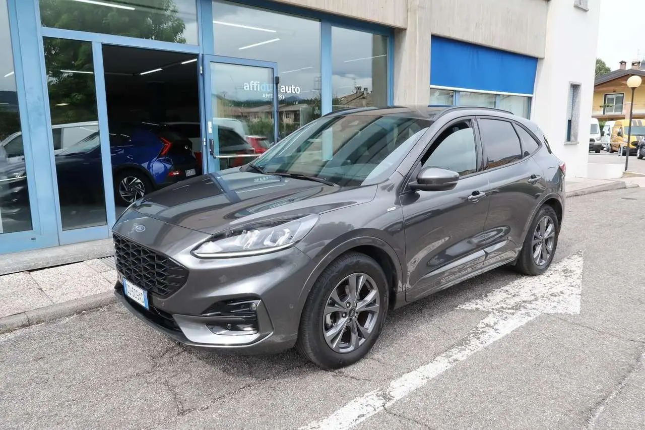 Photo 1 : Ford Kuga 2021 Diesel