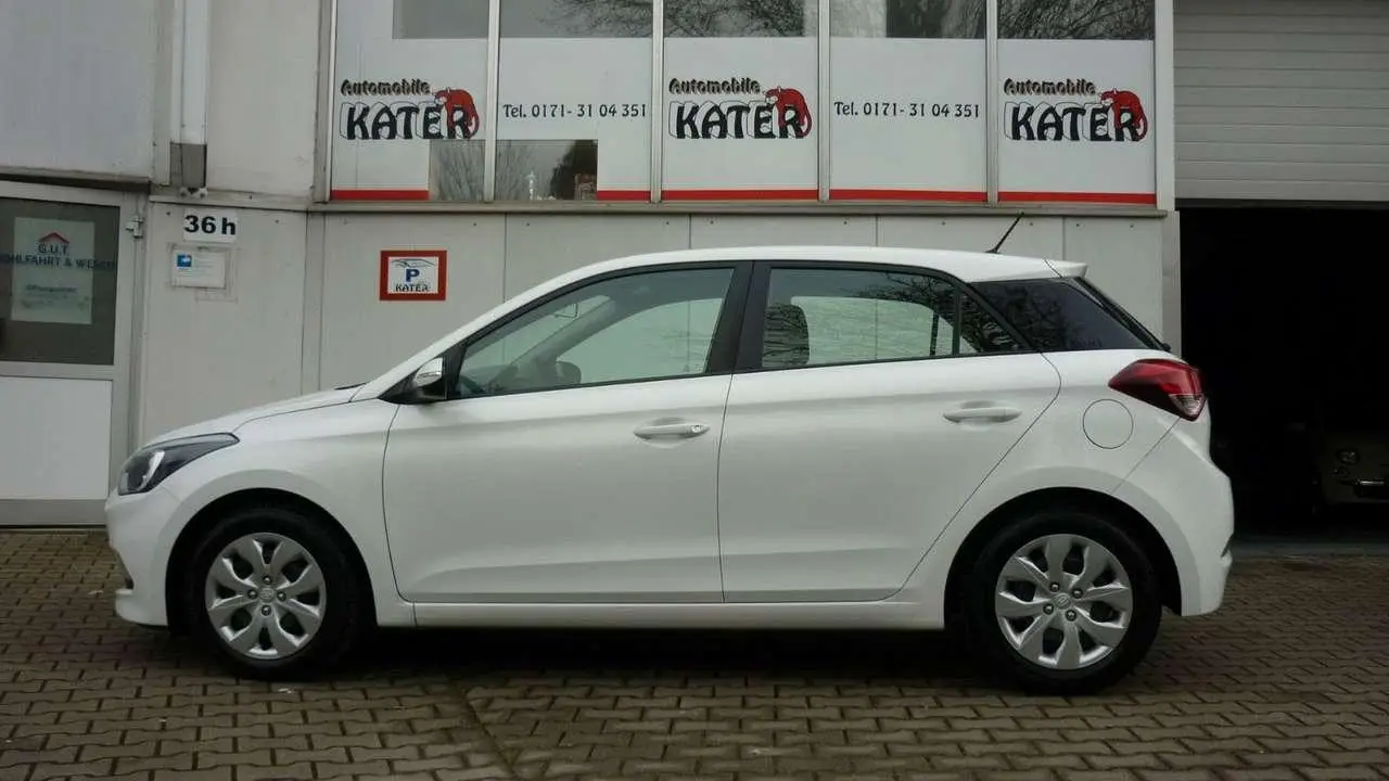 Photo 1 : Hyundai I20 2015 Petrol