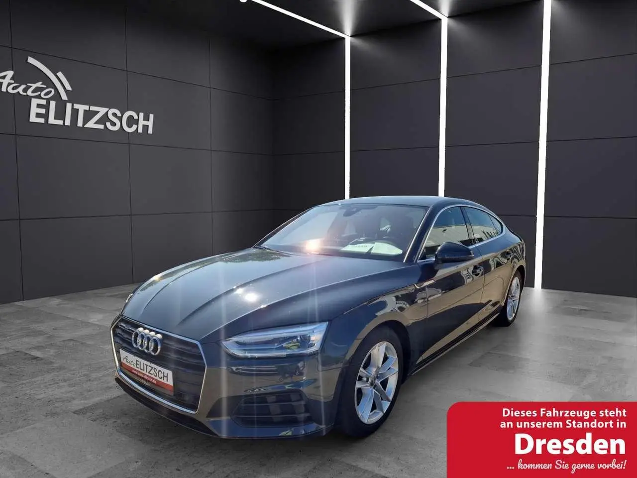 Photo 1 : Audi A5 2019 Petrol