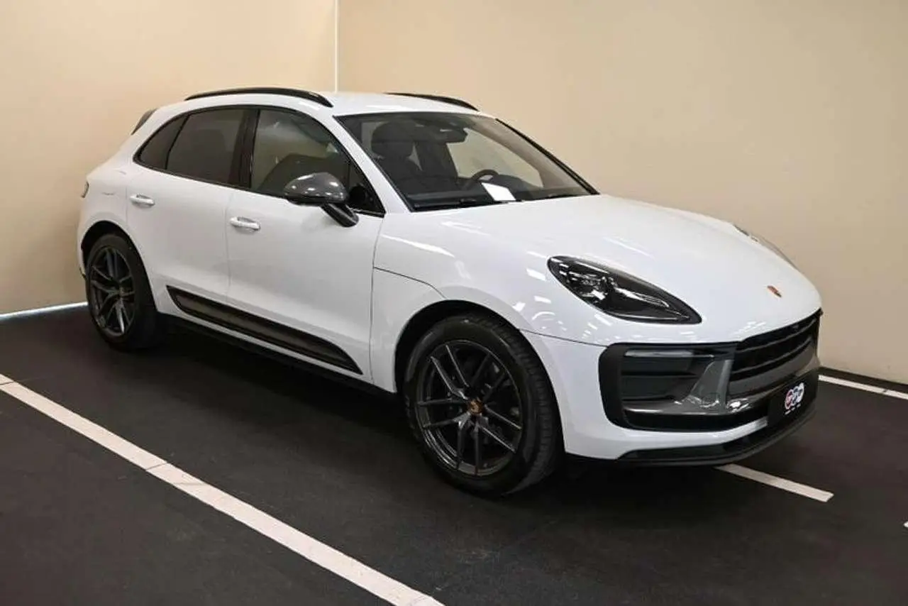 Photo 1 : Porsche Macan 2023 Petrol