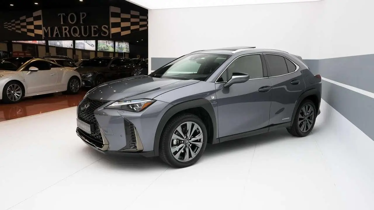 Photo 1 : Lexus Ux 2019 Hybrid