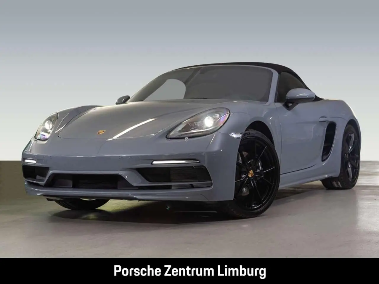 Photo 1 : Porsche Boxster 2024 Essence