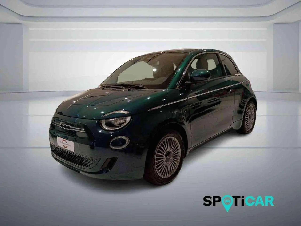 Photo 1 : Fiat 500 2024 Electric