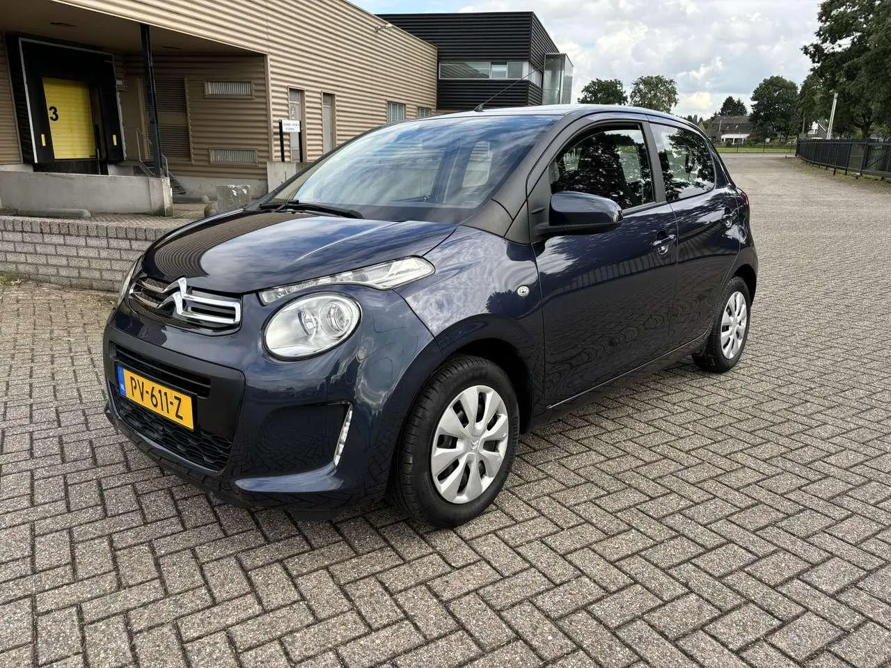 Photo 1 : Citroen C1 2017 Essence