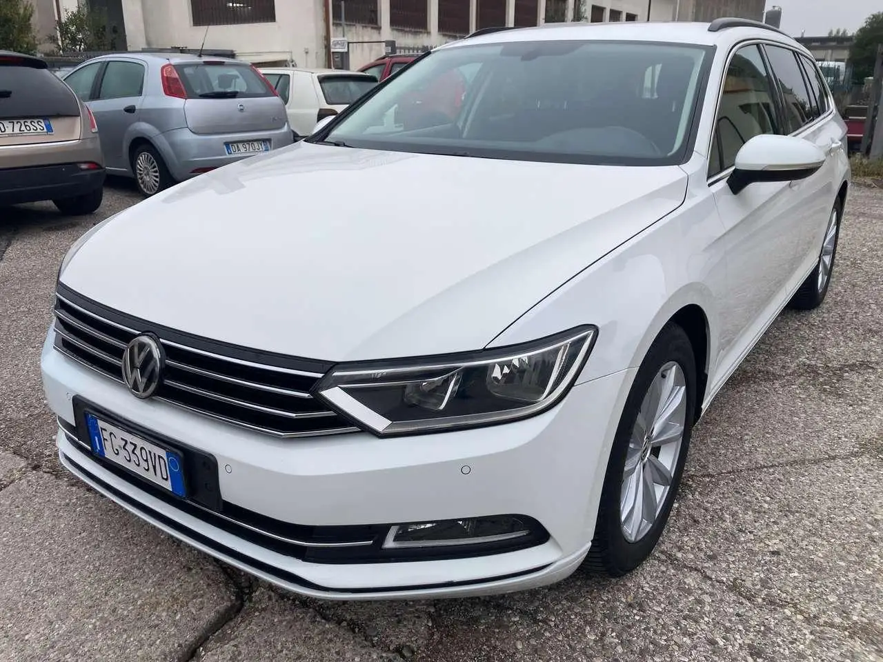 Photo 1 : Volkswagen Passat 2017 Diesel