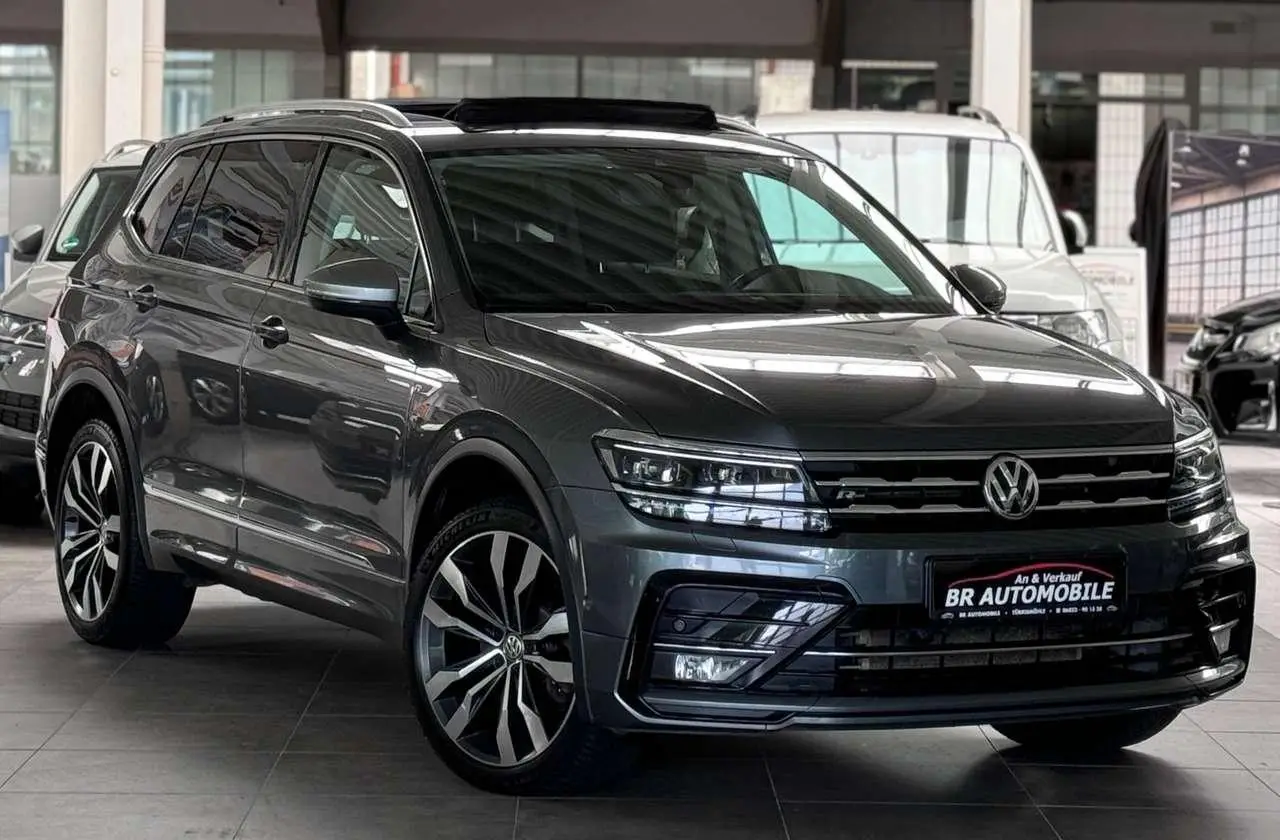 Photo 1 : Volkswagen Tiguan 2020 Diesel