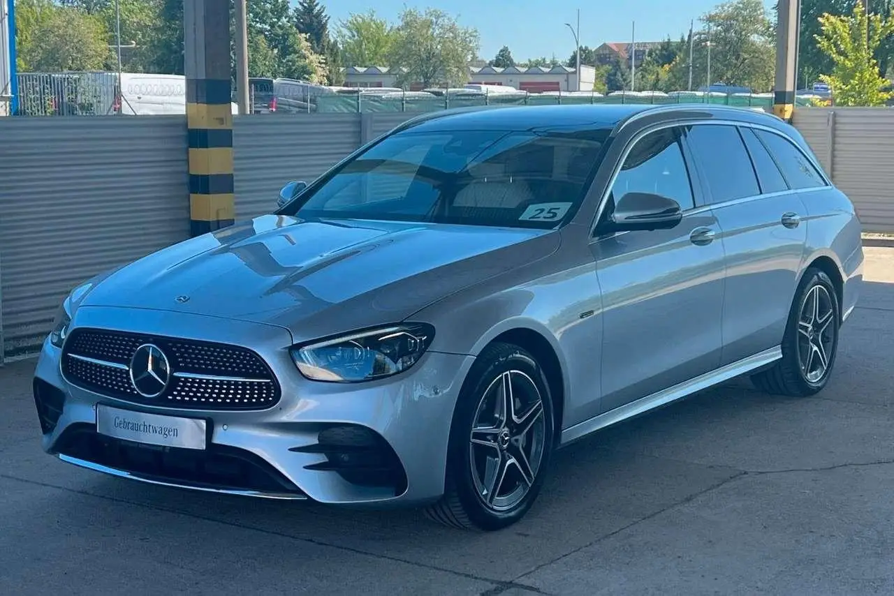 Photo 1 : Mercedes-benz Classe E 2020 Hybride