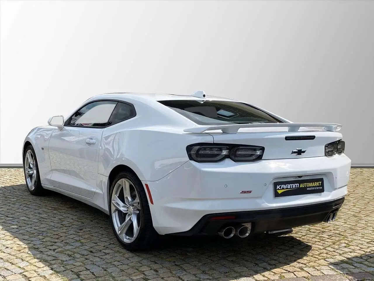 Photo 1 : Chevrolet Camaro 2024 Petrol