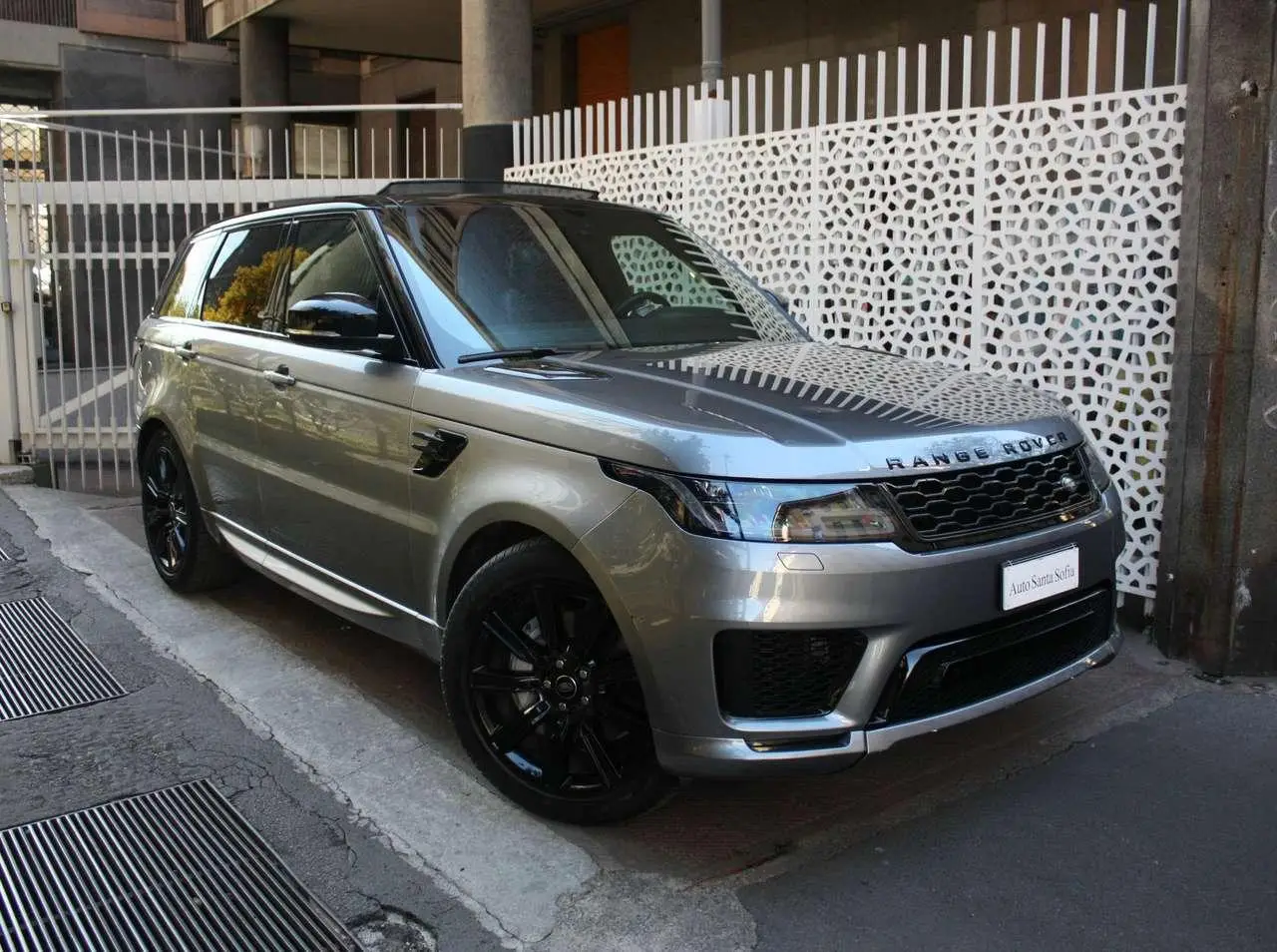 Photo 1 : Land Rover Range Rover Sport 2021 Hybrid