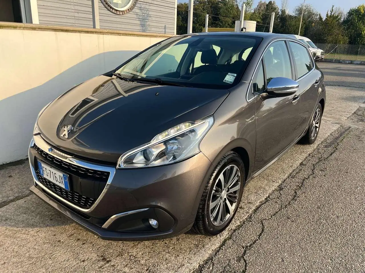 Photo 1 : Peugeot 208 2018 Diesel