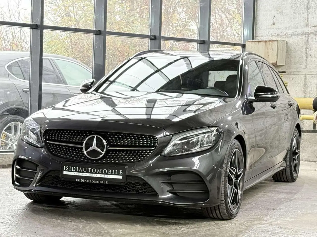 Photo 1 : Mercedes-benz Classe C 2021 Petrol