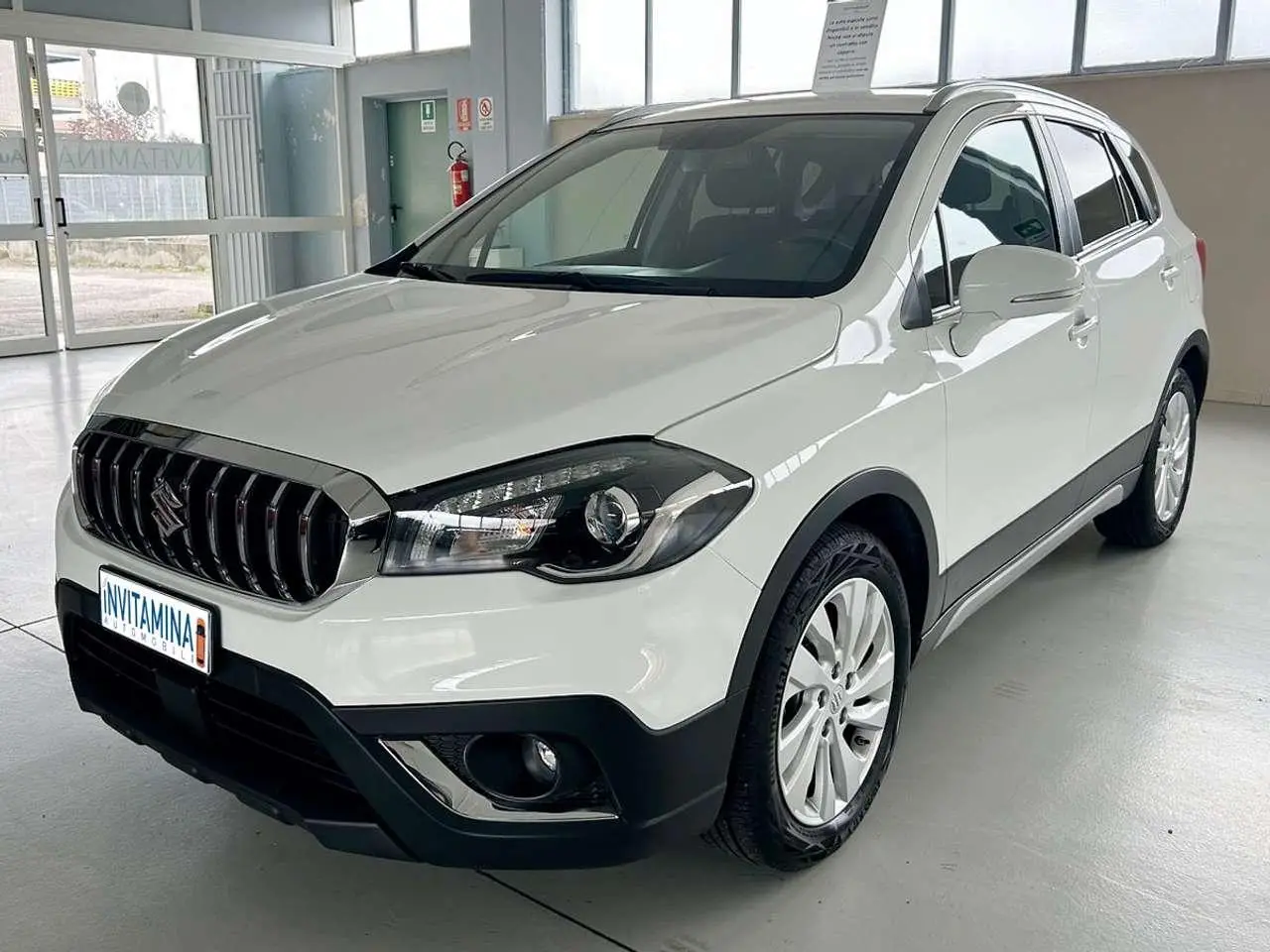 Photo 1 : Suzuki Sx4 2017 Petrol