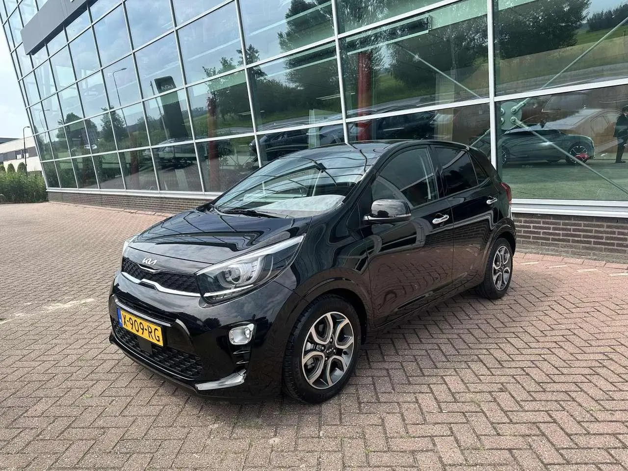 Photo 1 : Kia Picanto 2024 Essence