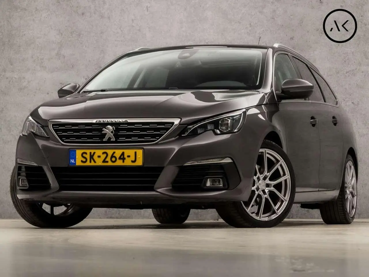 Photo 1 : Peugeot 308 2018 Petrol