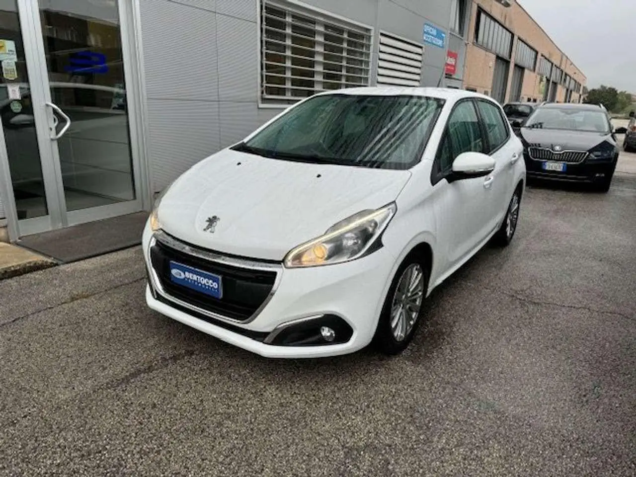 Photo 1 : Peugeot 208 2017 Diesel