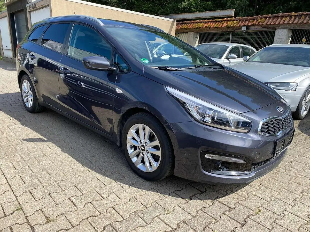 Photo 1 : Kia Ceed 2017 Petrol