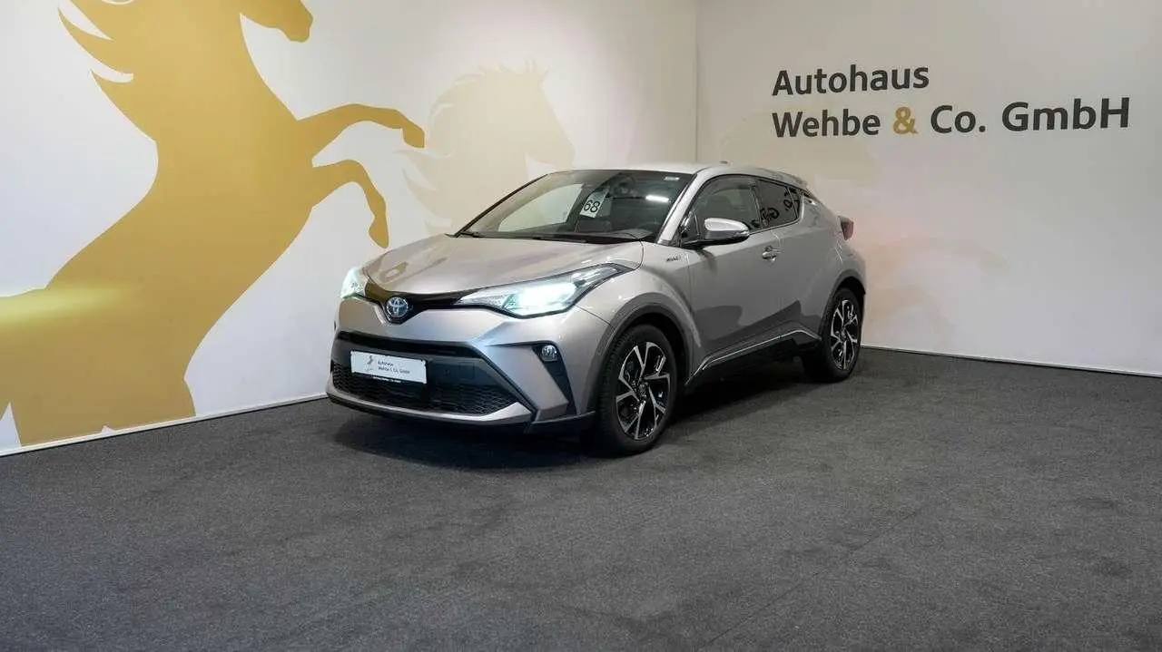 Photo 1 : Toyota C-hr 2020 Hybride