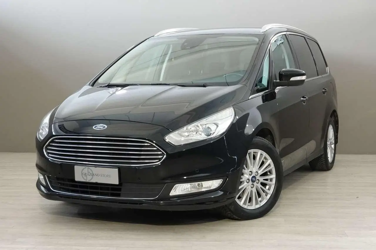 Photo 1 : Ford Galaxy 2018 Diesel