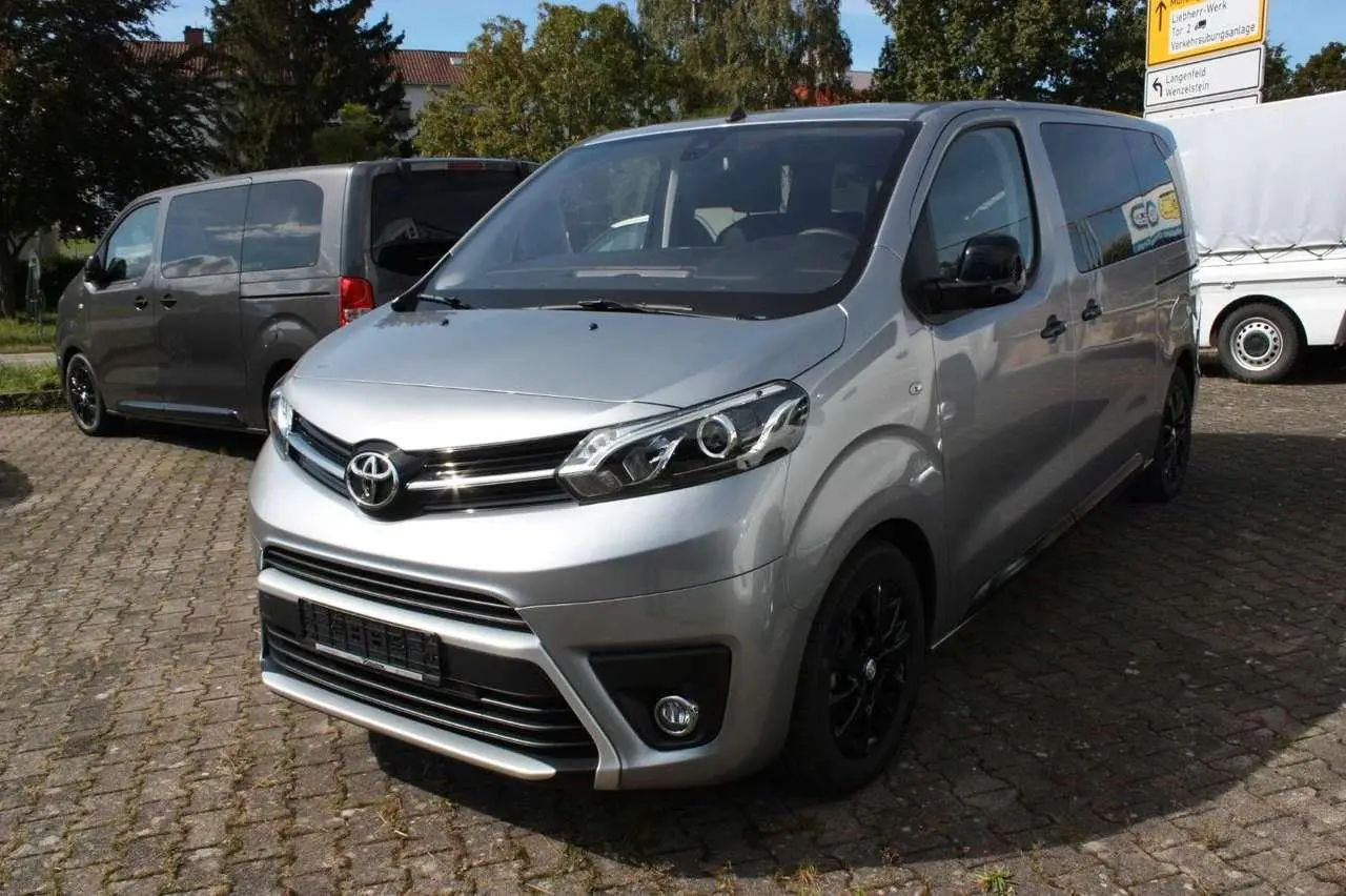 Photo 1 : Toyota Proace 2024 Diesel