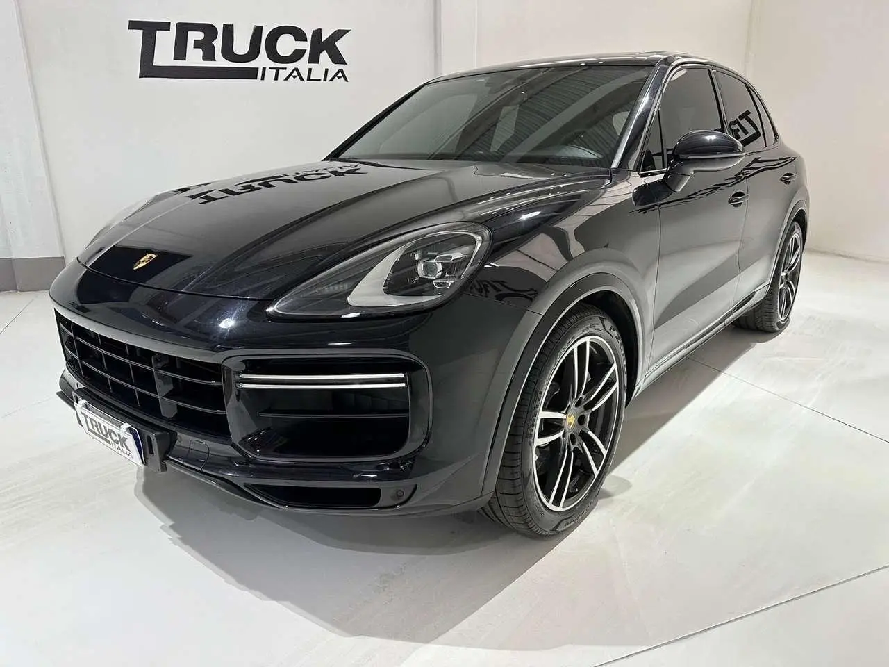 Photo 1 : Porsche Cayenne 2019 Essence