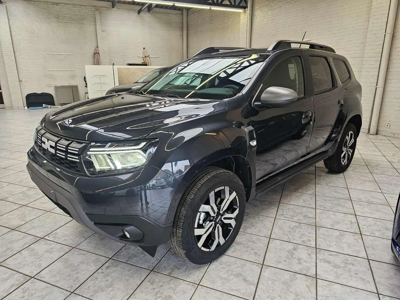 Photo 1 : Dacia Duster 2024 Petrol