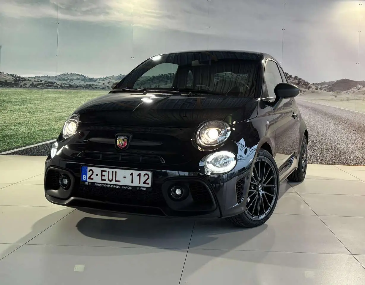 Photo 1 : Abarth 595 2024 Petrol