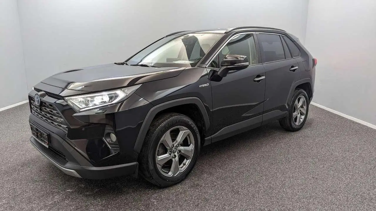 Photo 1 : Toyota Rav4 2020 Hybrid