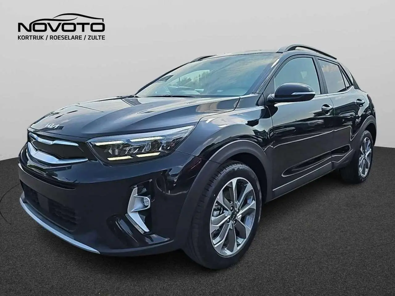 Photo 1 : Kia Stonic 2024 Petrol