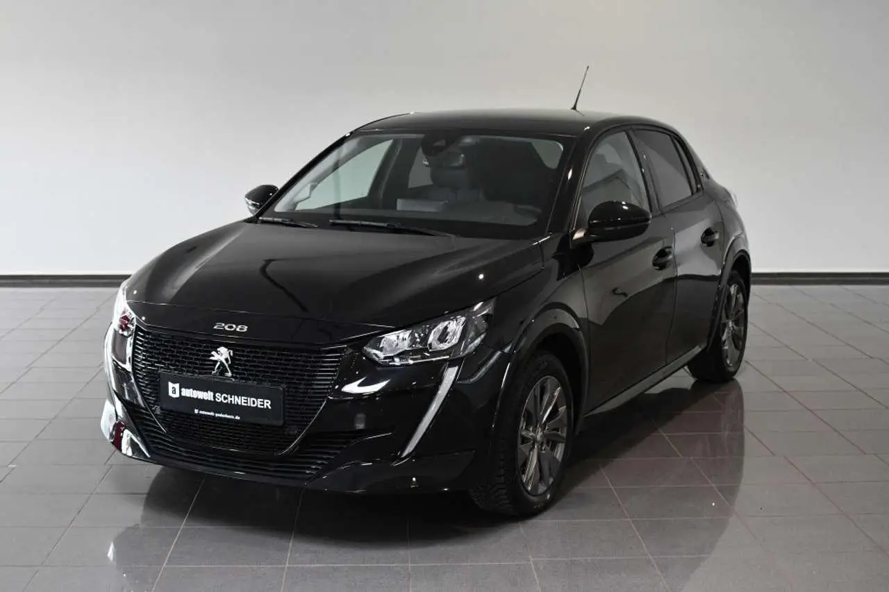 Photo 1 : Peugeot 208 2023 Électrique